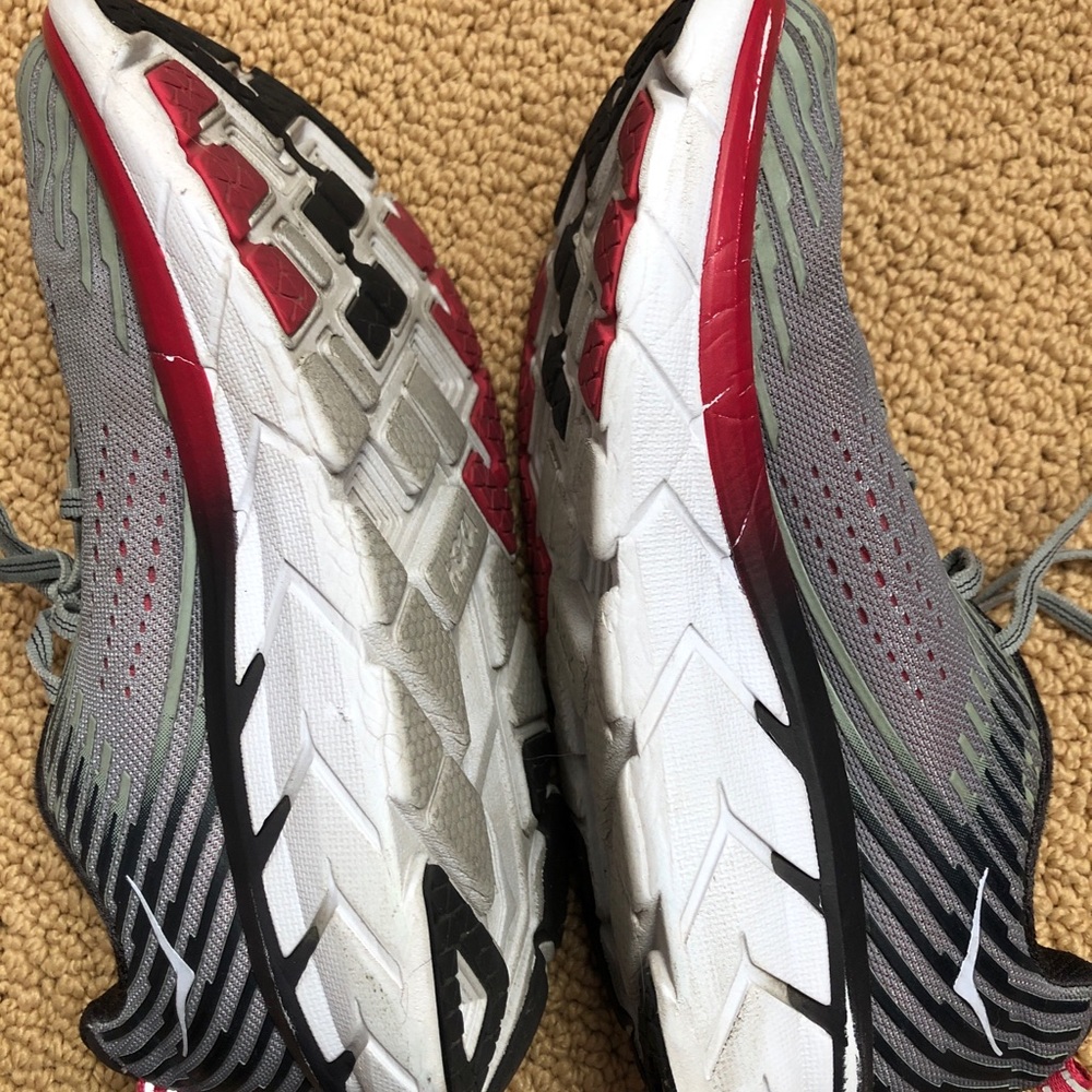 Women’s Grey and fuschia Hoka One One Clifton 5